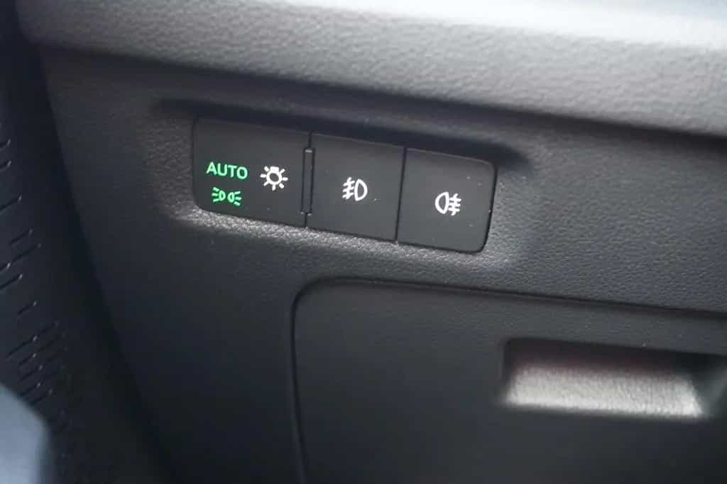 Skoda Octavia Combi 1.5 TSI Style Navi LED Sitzheizung 11/2020-photo-18