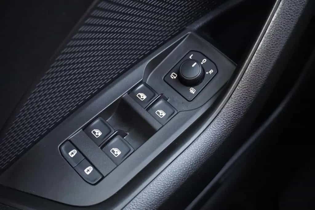 Skoda Octavia Combi 1.5 TSI Style Navi LED Sitzheizung 11/2020-photo-19