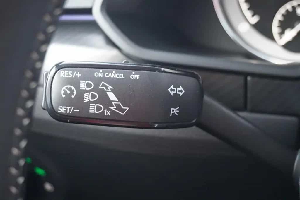 Skoda Superb Combi 2.0 TSI Sportline DSG LED DCC PDC 10/2021-photo-16