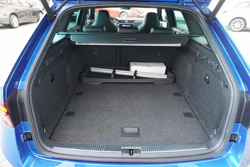Skoda Superb Combi 2.0 TSI Sportline DSG LED DCC PDC 10/2021-photo-33