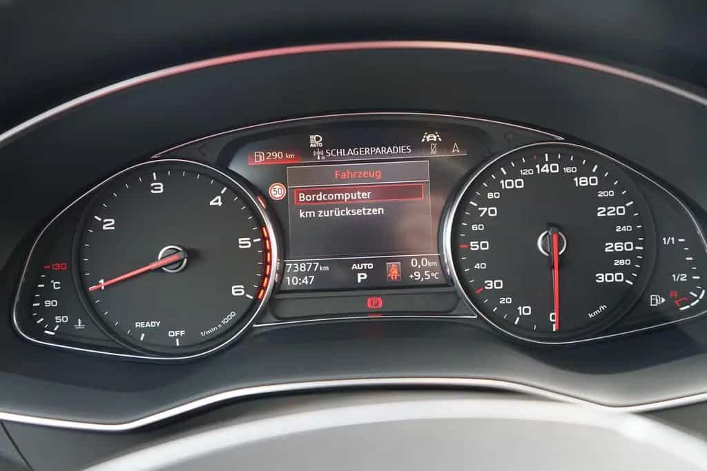 Audi A6 Avant 40 TDI sport LED Navi DAB ACC PDC AHK 02/2021-photo-20