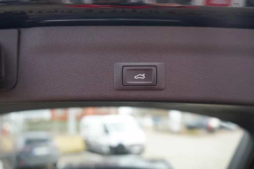 Audi A6 Avant 40 TDI sport LED Navi DAB ACC PDC AHK 02/2021-photo-8