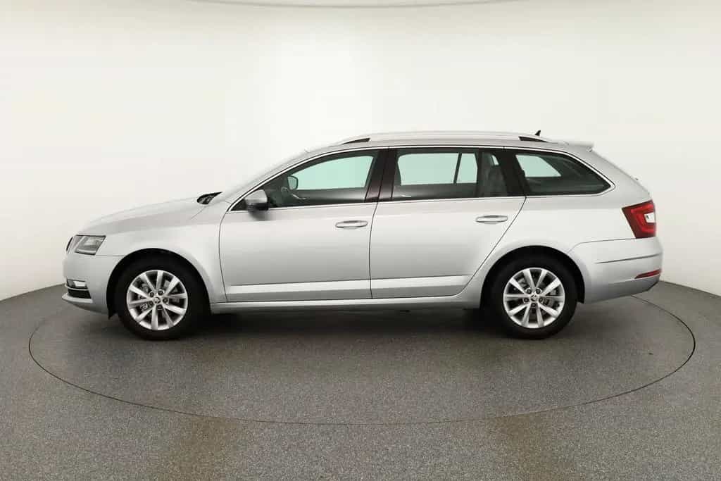 Skoda Octavia Combi 1.0 TSI LED SmartLink Sitzheizung 02/2019-photo-1