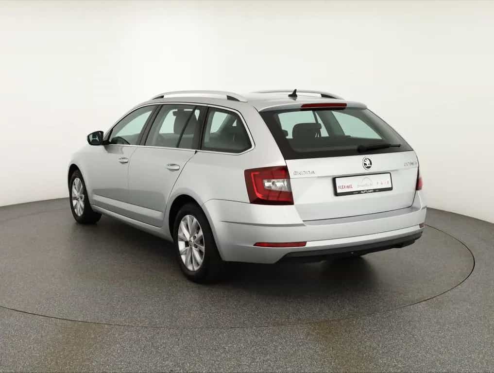 Skoda Octavia Combi 1.0 TSI LED SmartLink Sitzheizung 02/2019-photo-2