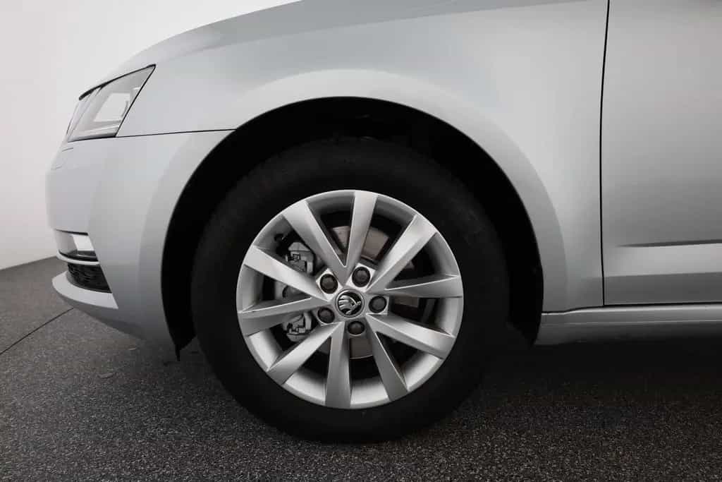 Skoda Octavia Combi 1.0 TSI LED SmartLink Sitzheizung 02/2019-photo-28