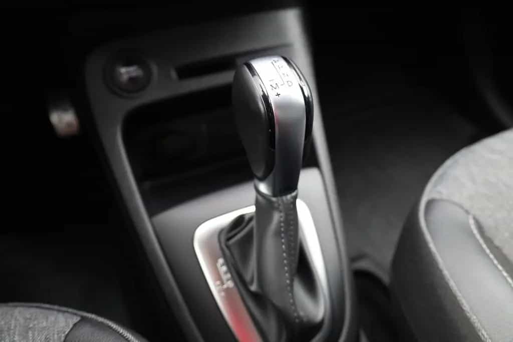 Renault Captur 1.2 TCE 120 EDC Totwinkel Tempomat Kamera 04/2019-photo-17