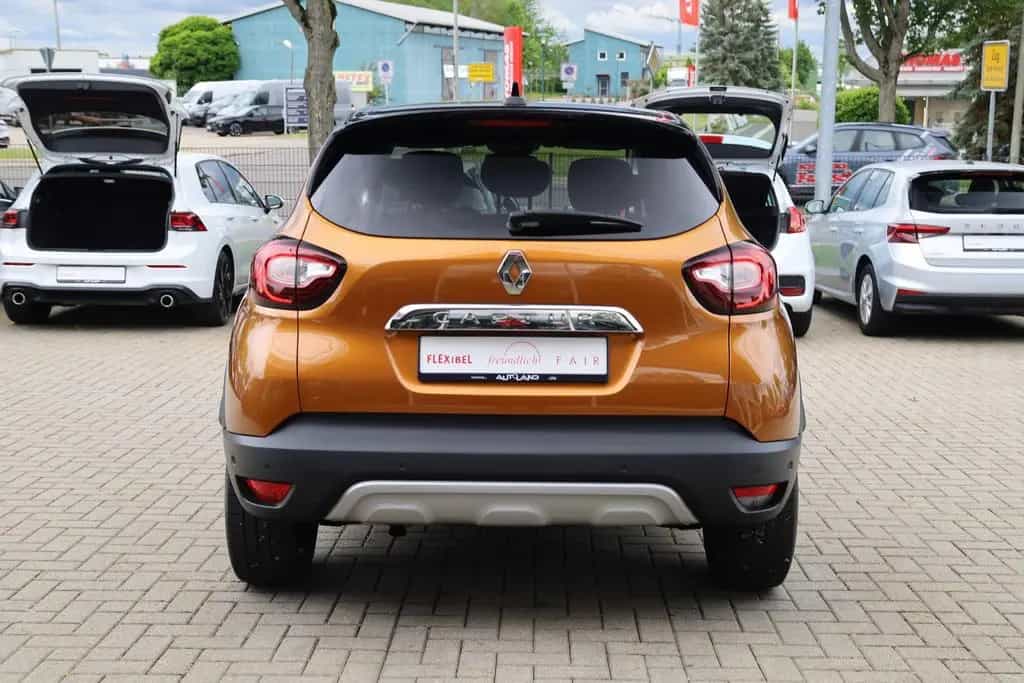Renault Captur 1.2 TCE 120 EDC Totwinkel Tempomat Kamera 04/2019-photo-3