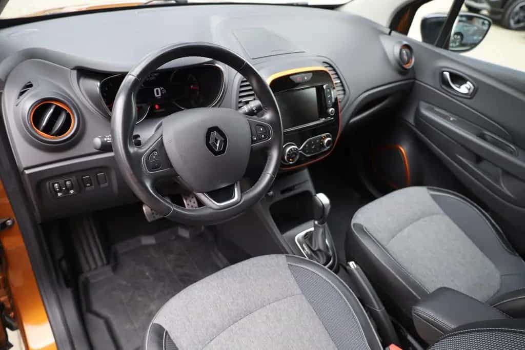Renault Captur 1.2 TCE 120 EDC Totwinkel Tempomat Kamera 04/2019-photo-7
