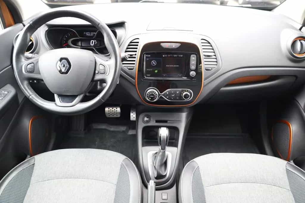 Renault Captur 1.2 TCE 120 EDC Totwinkel Tempomat Kamera 04/2019-photo-8