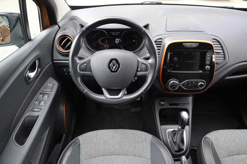 Renault Captur 1.2 TCE 120 EDC Totwinkel Tempomat Kamera 04/2019-photo-9
