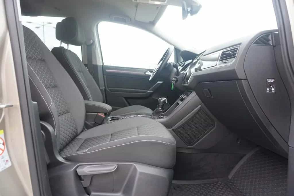 Volkswagen Touran 1.5 TSI Join DSG LED Navi ACC AHK Kamera 02/2019-photo-12