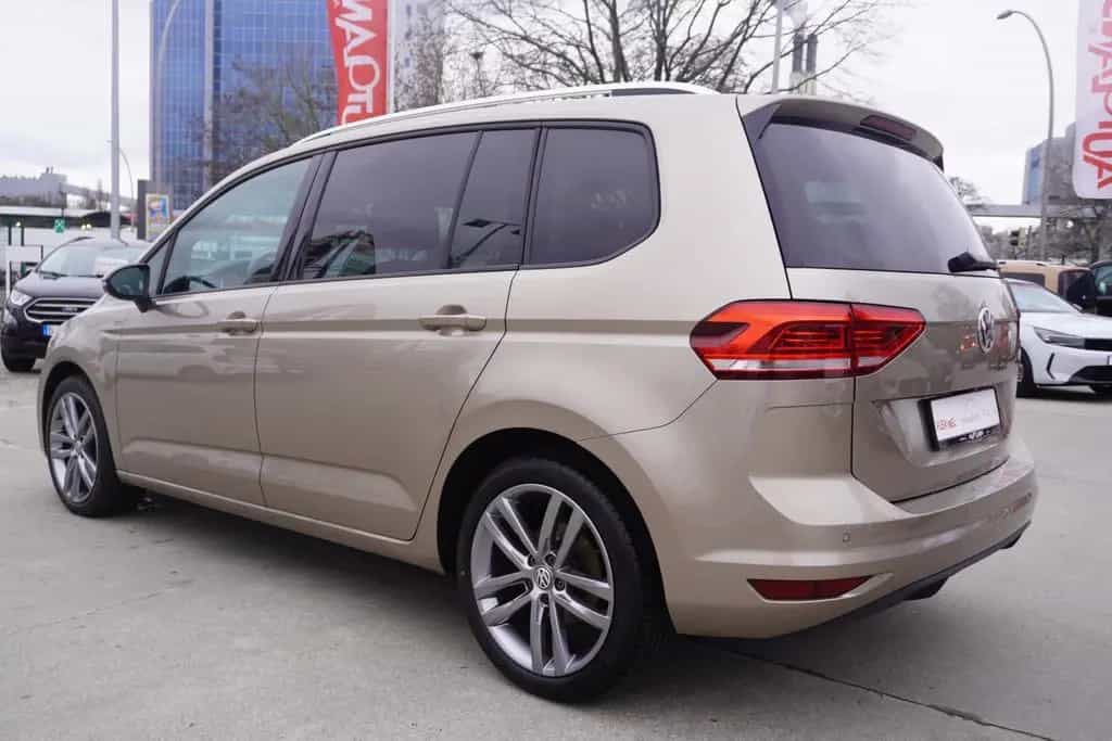 Volkswagen Touran 1.5 TSI Join DSG LED Navi ACC AHK Kamera 02/2019-photo-2
