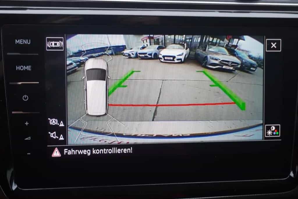 Volkswagen Touran 1.5 TSI Join DSG LED Navi ACC AHK Kamera 02/2019-photo-26