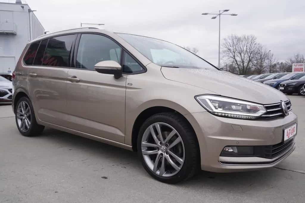 Volkswagen Touran 1.5 TSI Join DSG LED Navi ACC AHK Kamera 02/2019-photo-5