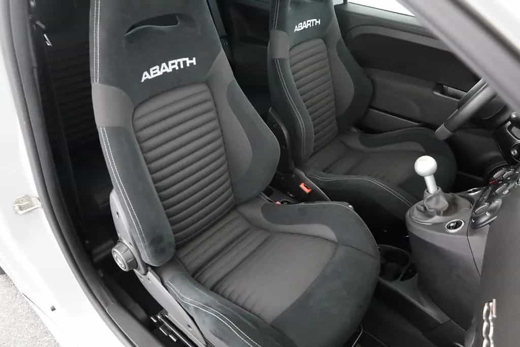 Abarth 695 1.4 T-Jet 16V Sabelt Beats Record Monza 09/2022-photo-24