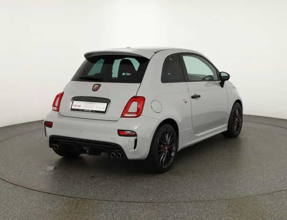 Abarth 695 1.4 T-Jet 16V Sabelt Beats Record Monza 09/2022-photo-4