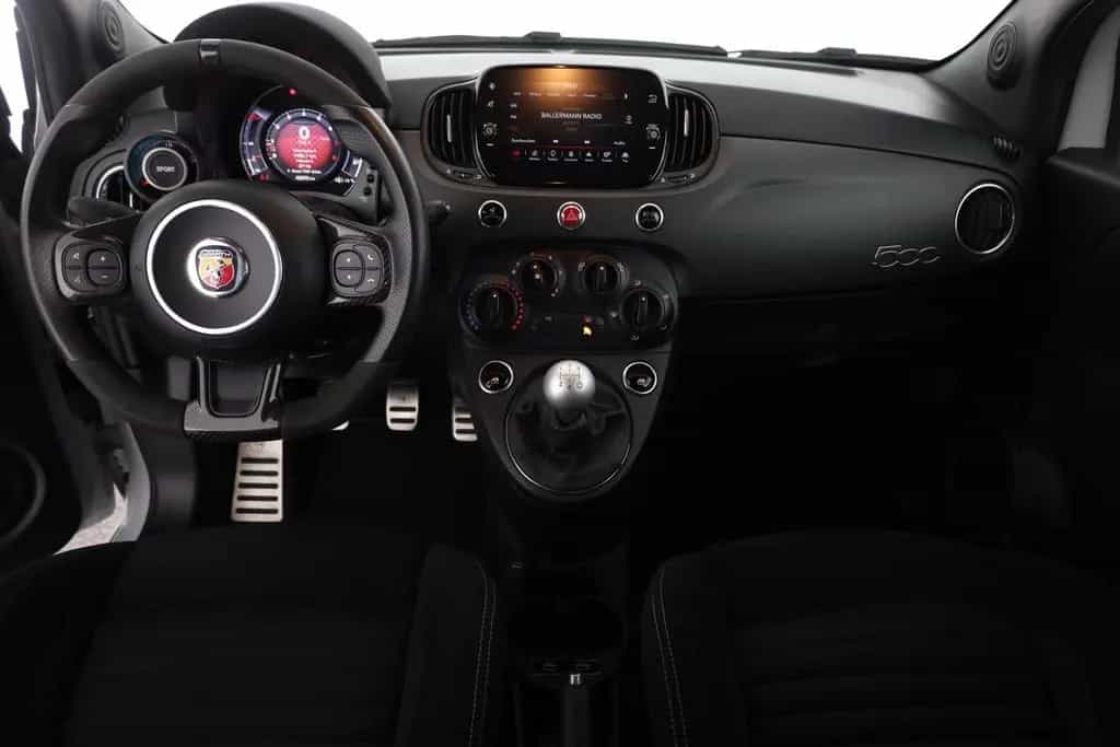 Abarth 695 1.4 T-Jet 16V Sabelt Beats Record Monza 09/2022-photo-8