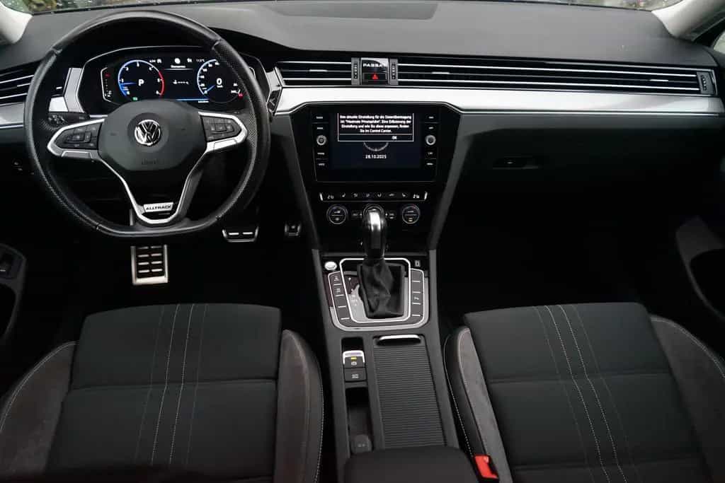Volkswagen Passat Variant 2.0 TDI Alltrack 4Motion LED ACC 09/2020-photo-11