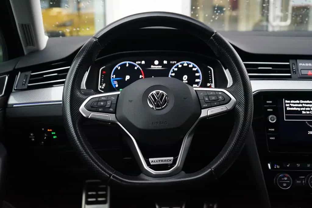 Volkswagen Passat Variant 2.0 TDI Alltrack 4Motion LED ACC 09/2020-photo-12