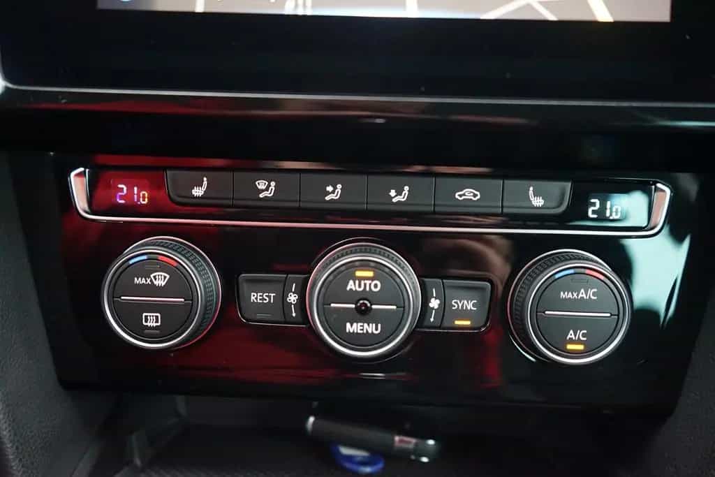 Volkswagen Passat Variant 2.0 TDI Alltrack 4Motion LED ACC 09/2020-photo-20