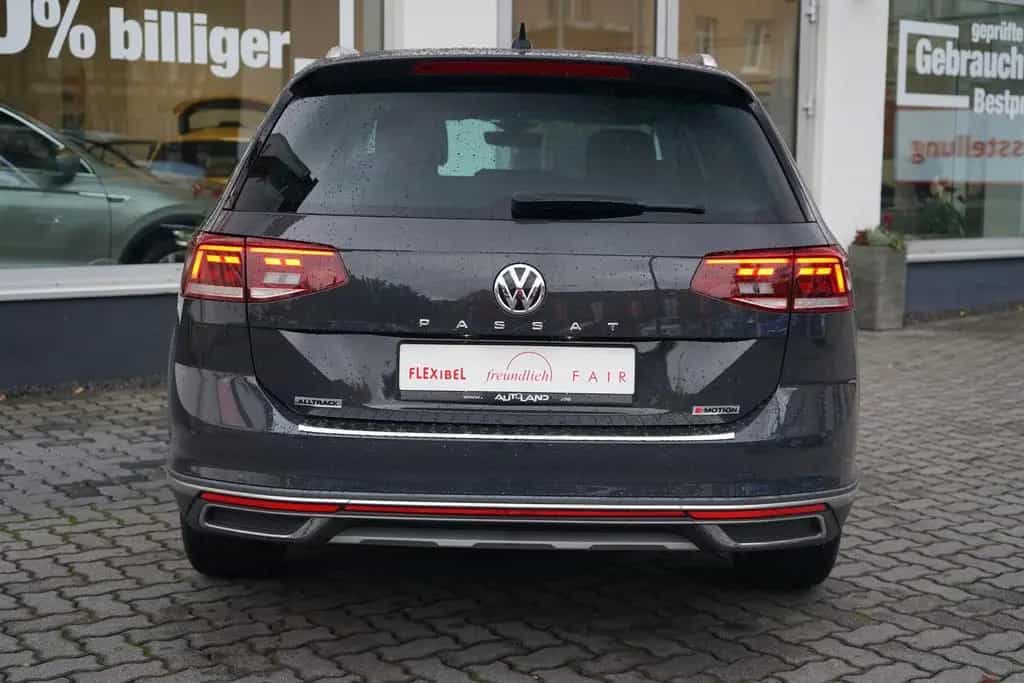 Volkswagen Passat Variant 2.0 TDI Alltrack 4Motion LED ACC 09/2020-photo-4