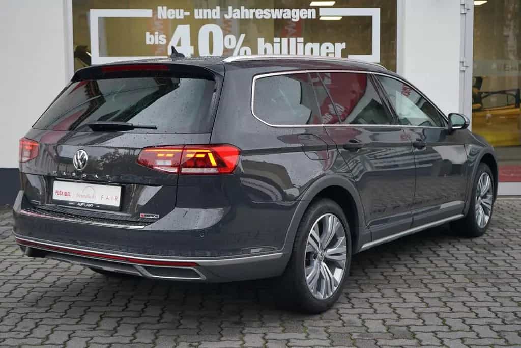 Volkswagen Passat Variant 2.0 TDI Alltrack 4Motion LED ACC 09/2020-photo-5