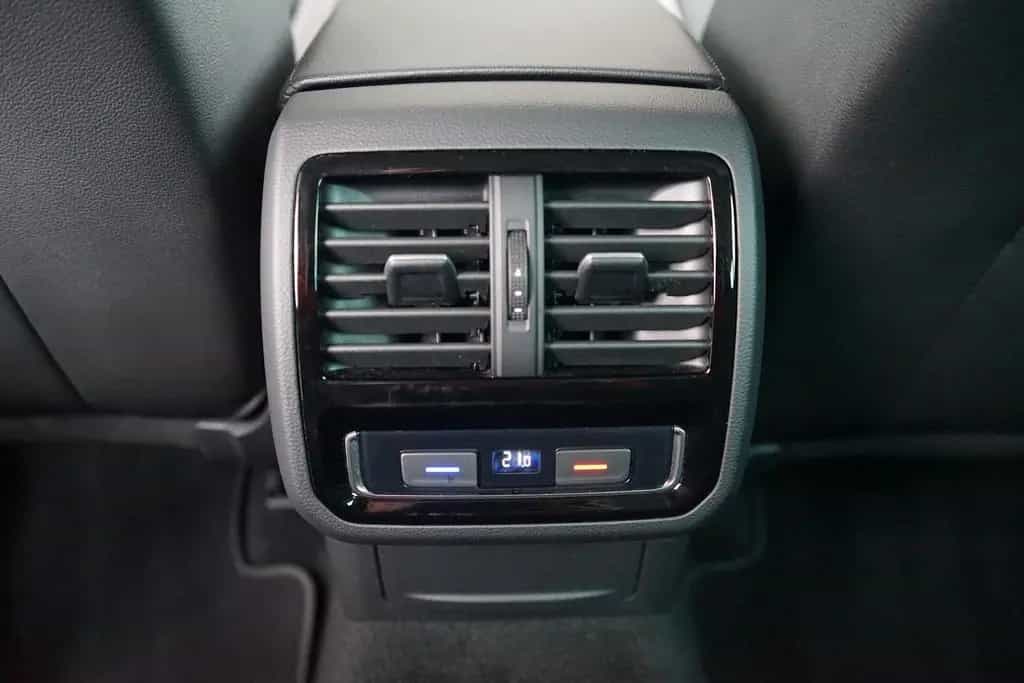 Volkswagen Passat Variant 2.0 TDI Alltrack 4Motion LED ACC 09/2020-photo-7
