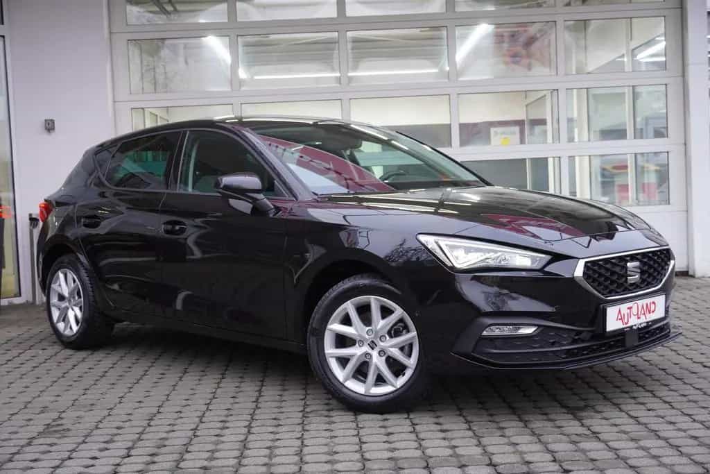 Seat Leon 1.5 TSI Style LED ACC Spurhalte Navi Kamera 02/2022-photo-6