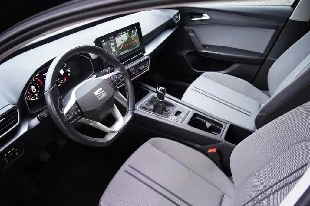 Seat Leon 1.5 TSI Style LED ACC Spurhalte Navi Kamera 02/2022-photo-8