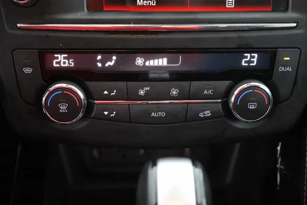 Renault Kadjar 1.2 TCe Business Aut. Navi Sitzheizung 02/2018-photo-11