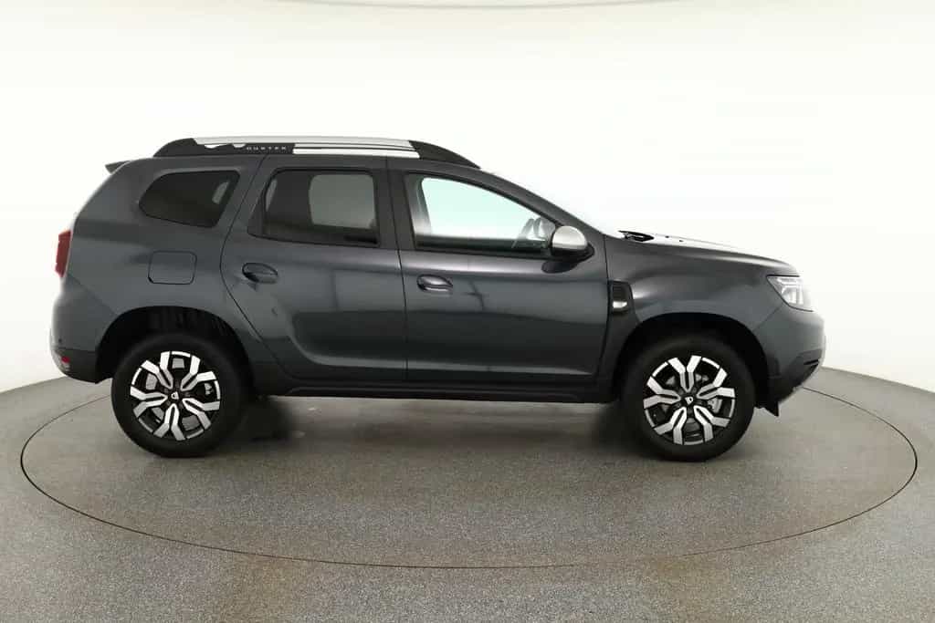 Dacia Duster 1.3 TCe 150 LED Kamera Sitzheizung Navi 05/2022-photo-5