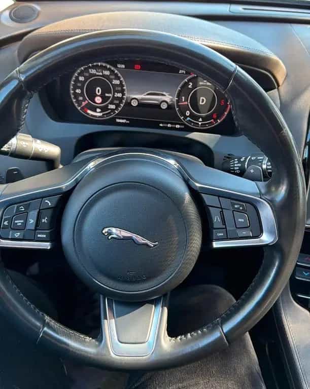 Jaguar F-Pace 2.0 D 180 CV FINANZIABILE 02/2020-photo-2