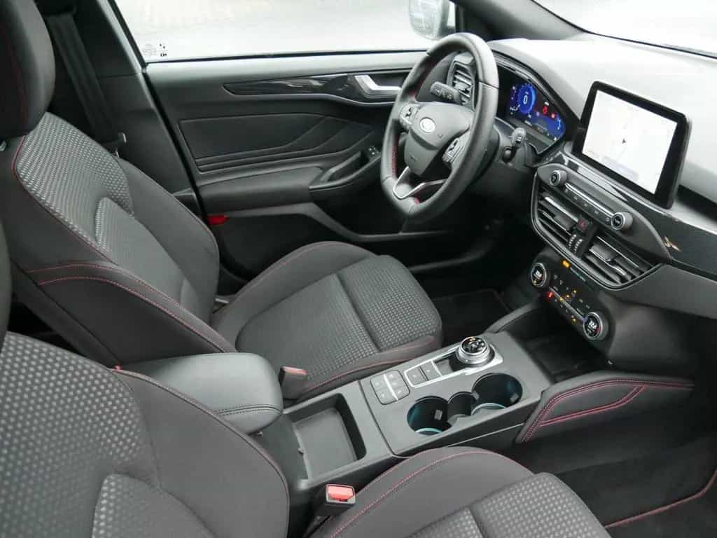 Ford Focus 1.5 EcoBoost ST-Line X NAVI KAMERA 10/2020-photo-2