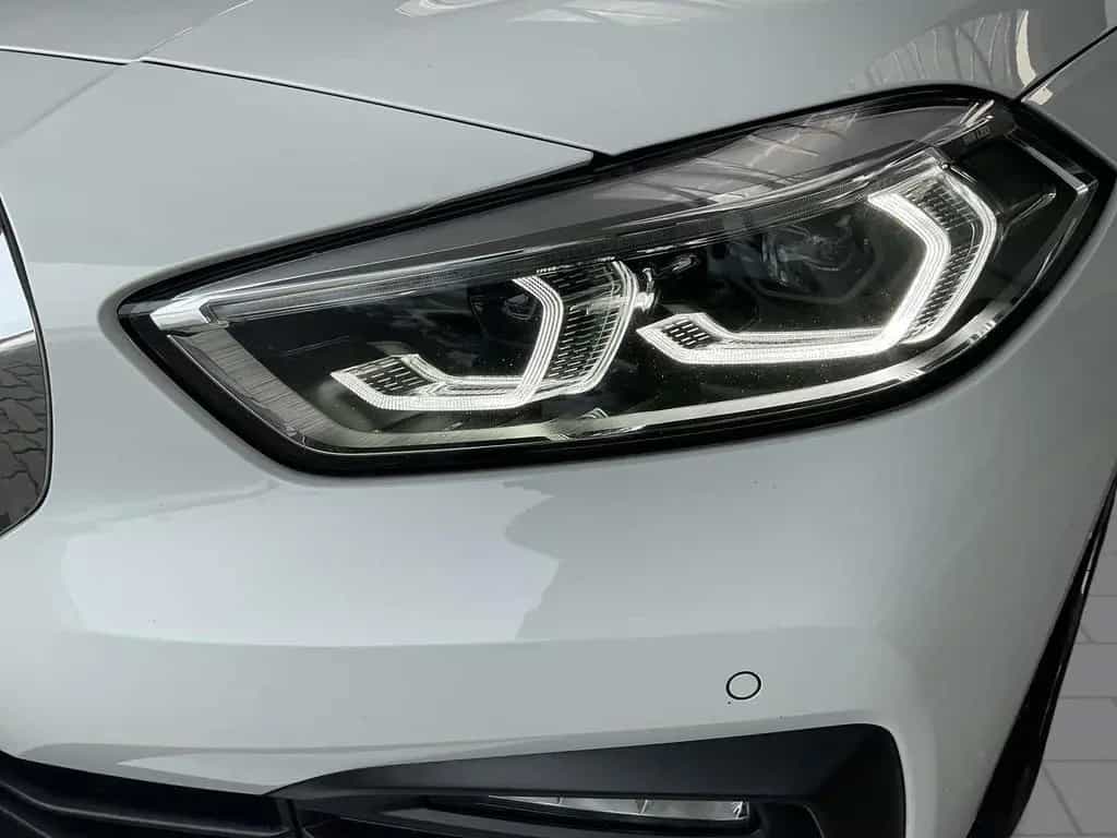 BMW 1 Series 118 i Modell Advantage Navi SHZ LED PDC DAB 05/2021-photo-17