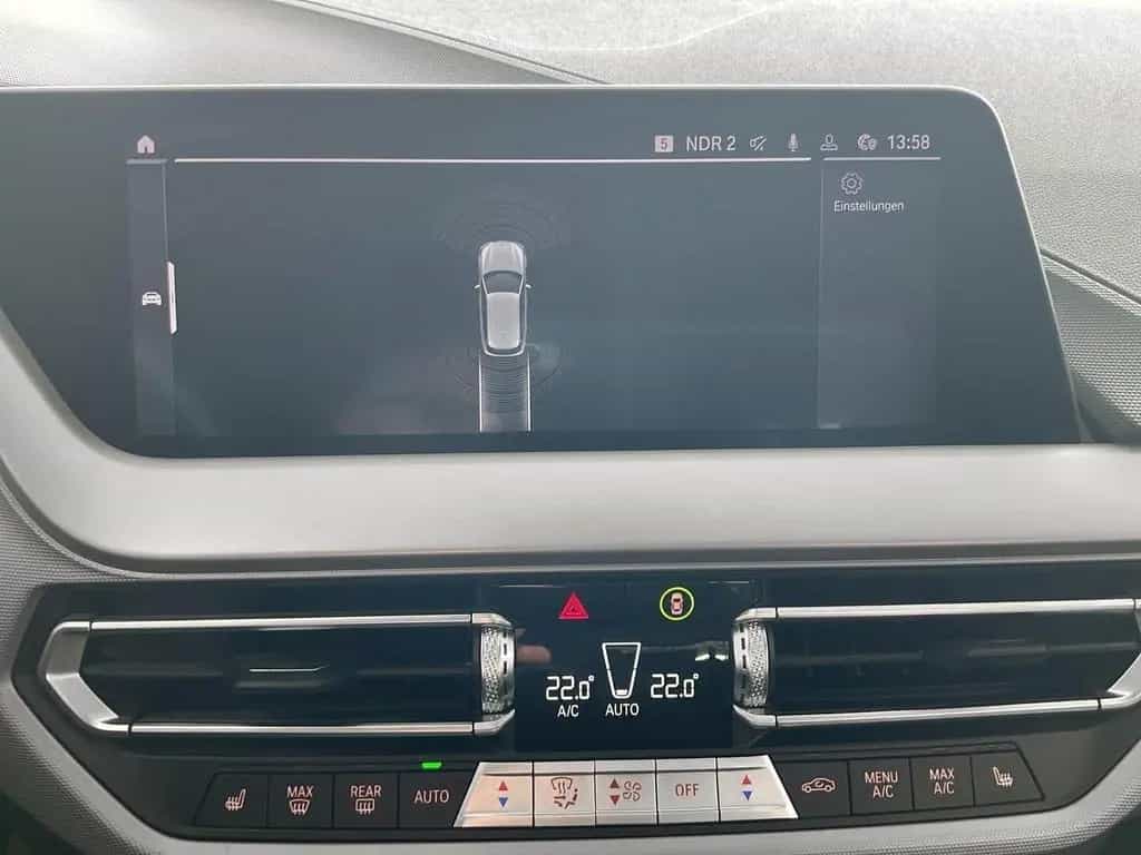 BMW 1 Series 118 i Modell Advantage Navi SHZ LED PDC DAB 05/2021-photo-21