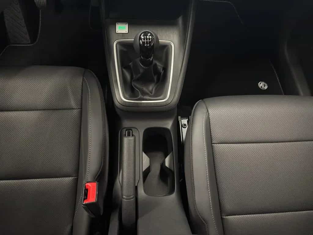 MG ZS Comfort 1.5 LED ACC RFK SHZ PDC Navi Klima BT 11/2025-photo-13