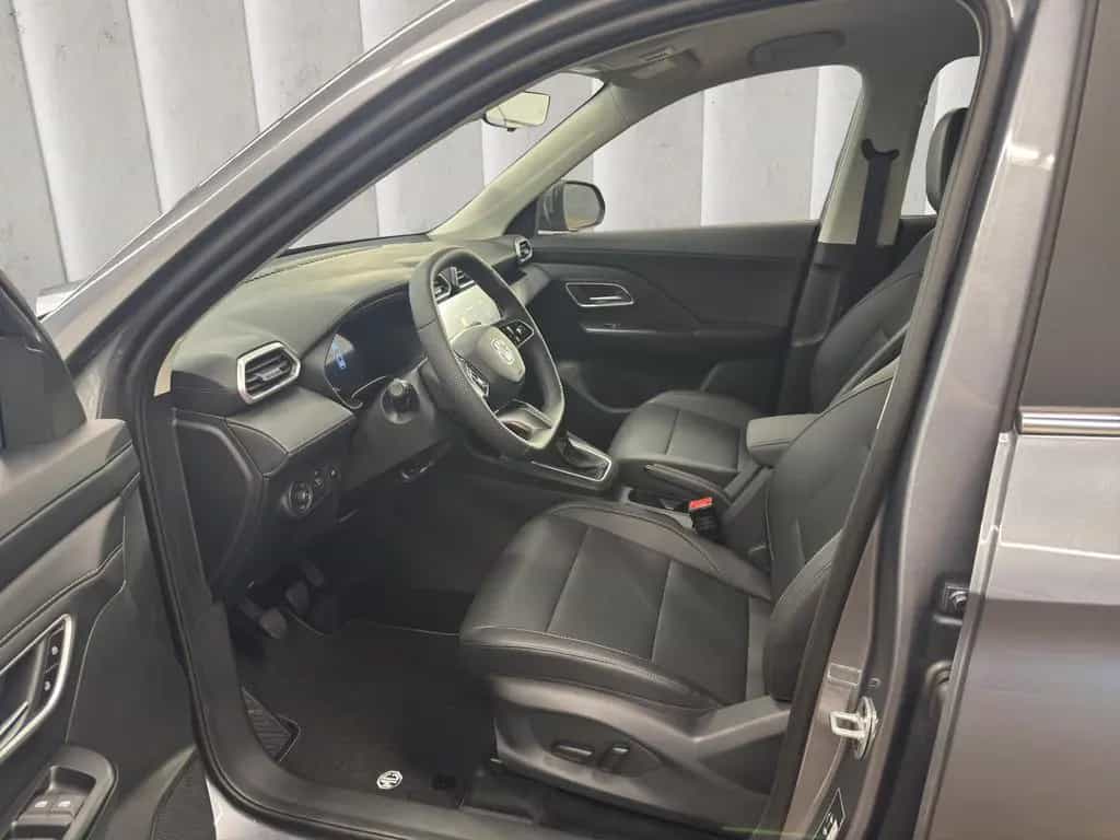 MG ZS Comfort 1.5 LED ACC RFK SHZ PDC Navi Klima BT 11/2025-photo-9