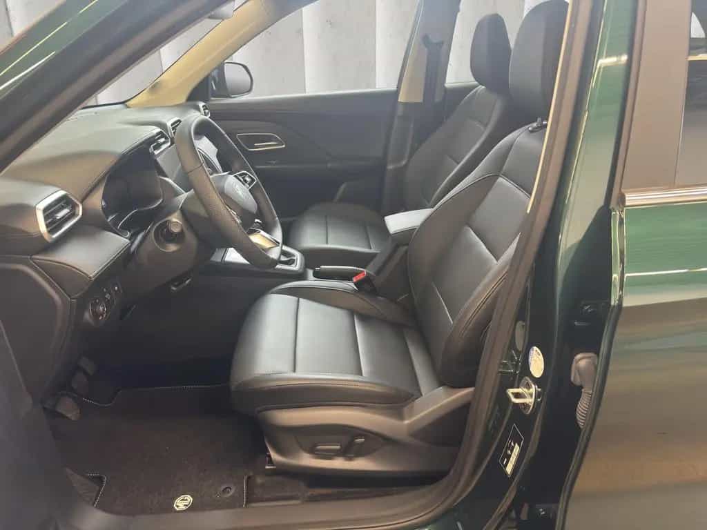MG ZS Comfort 1.5 LED ACC RFK SHZ PDC Navi Klima BT 11/2025-photo-9