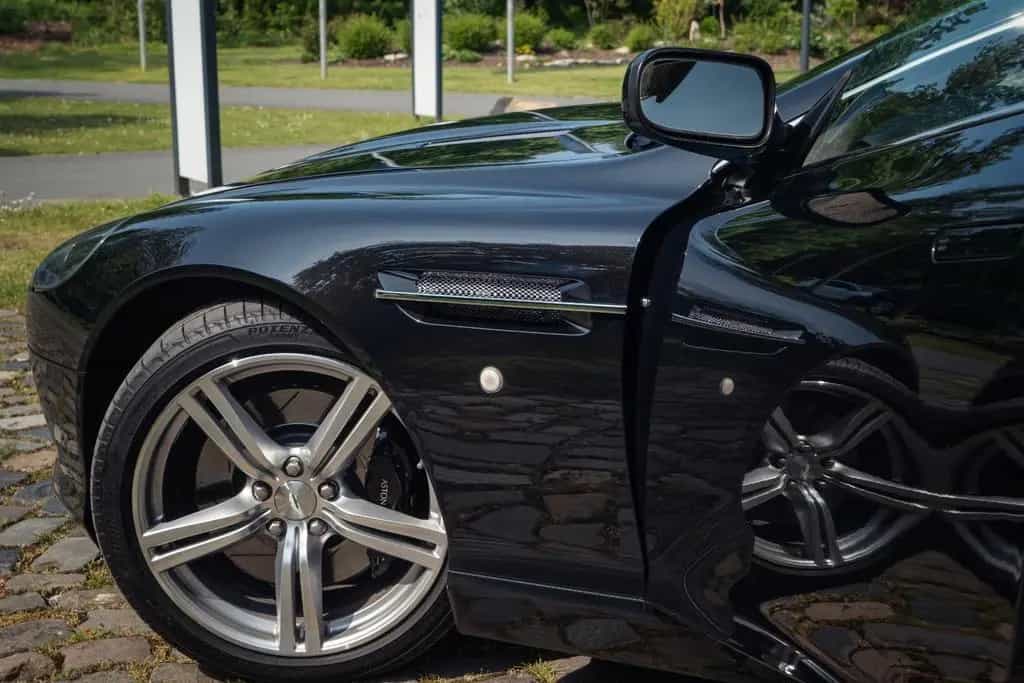 Aston Martin DB9 2+2 Coupé AT RESTOMOD 10/2007-photo-6