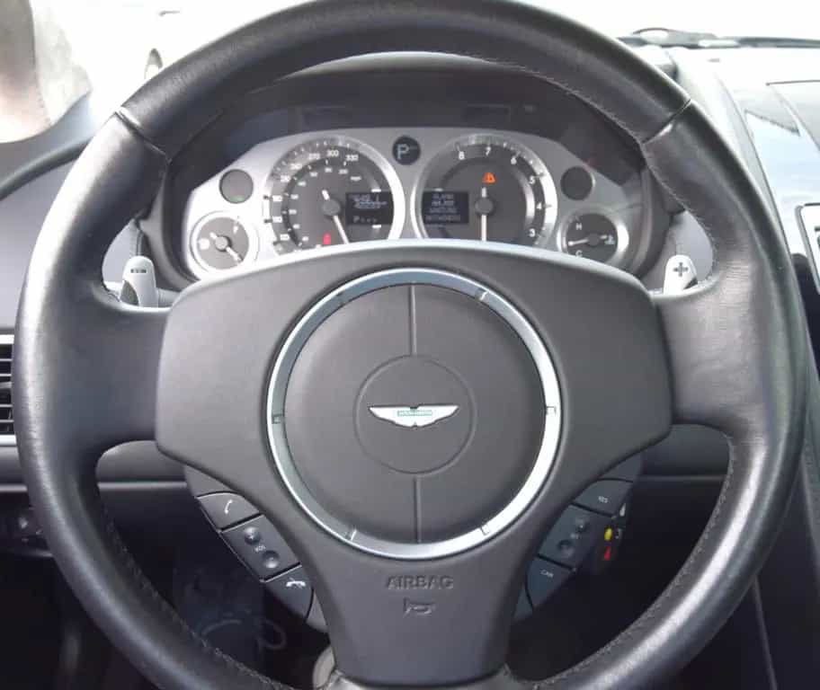 Aston Martin DB9 2+2 Coupé AT RESTOMOD 10/2007-photo-9