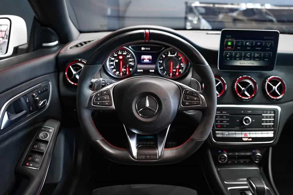 Mercedes-Benz CLA-Class Shooting Brake CLA 45 AMG 4Matic 07/2017-photo-10