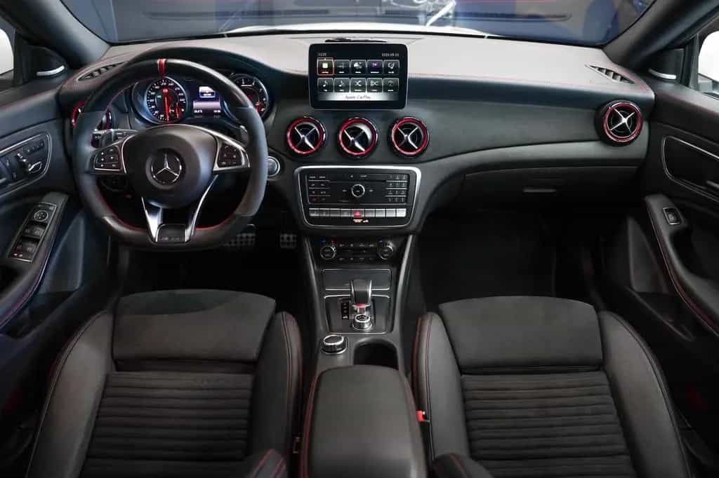 Mercedes-Benz CLA-Class Shooting Brake CLA 45 AMG 4Matic 07/2017-photo-9