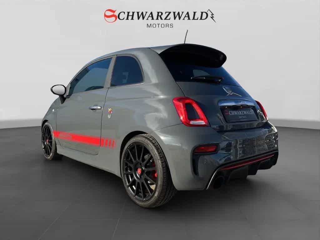 Abarth 695 XSR Yamaha Akrapovic Panorama Beats Audio 10/2017-photo-2