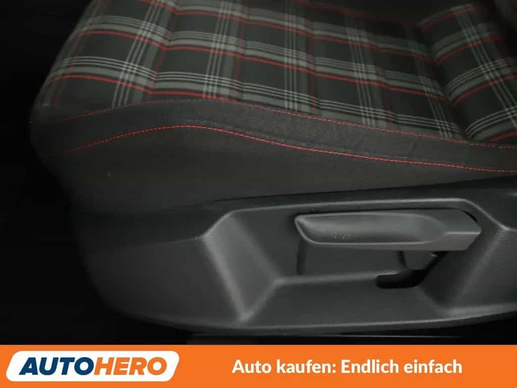 Volkswagen Golf VII 2.0 TSI GTI Performance BM Aut.*NAVI* 11/2019-photo-34