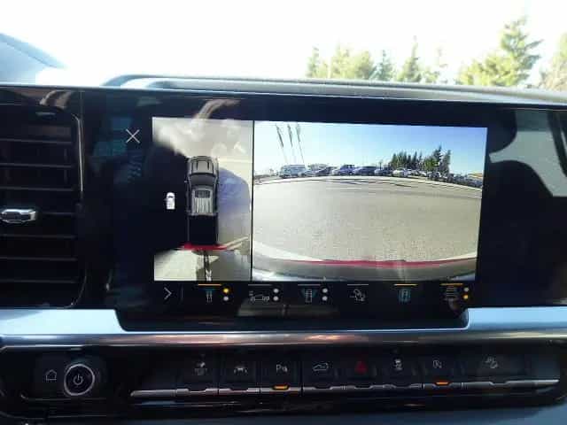 Chevrolet Silverado 6,2l V8 High-Country 1.Hand 01/2024-photo-17