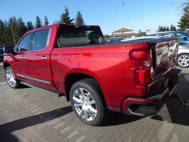 Chevrolet Silverado 6,2l V8 High-Country 1.Hand 01/2024-photo-4