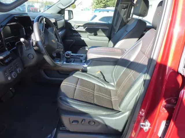 Chevrolet Silverado 6,2l V8 High-Country 1.Hand 01/2024-photo-5