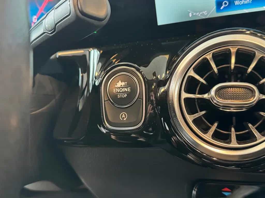 Mercedes-Benz B-Class 180 Prog. 7G-DCT LED SHZ RFK Ambiente Pano-SHD 03/2019-photo-19