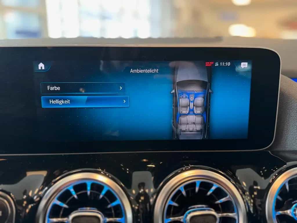 Mercedes-Benz B-Class 180 Prog. 7G-DCT LED SHZ RFK Ambiente Pano-SHD 03/2019-photo-26