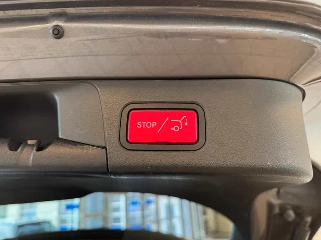 Mercedes-Benz B-Class 180 Prog. 7G-DCT LED SHZ RFK Ambiente Pano-SHD 03/2019-photo-6